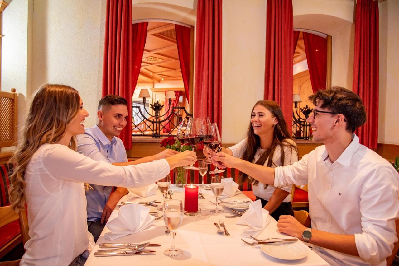Hotel & Restaurant Post Laichingen ภายนอก รูปภาพ